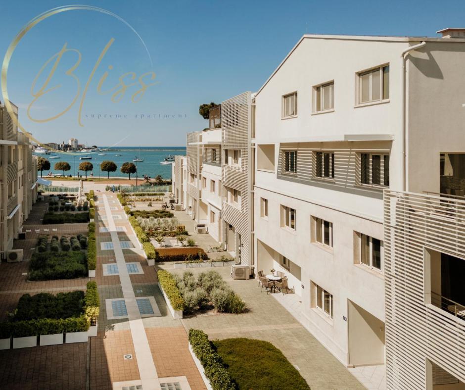 Supreme Apartment Bliss Umag Eksteriør billede