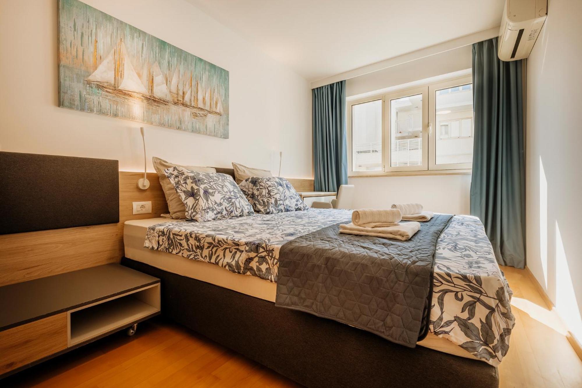 Supreme Apartment Bliss Umag Eksteriør billede